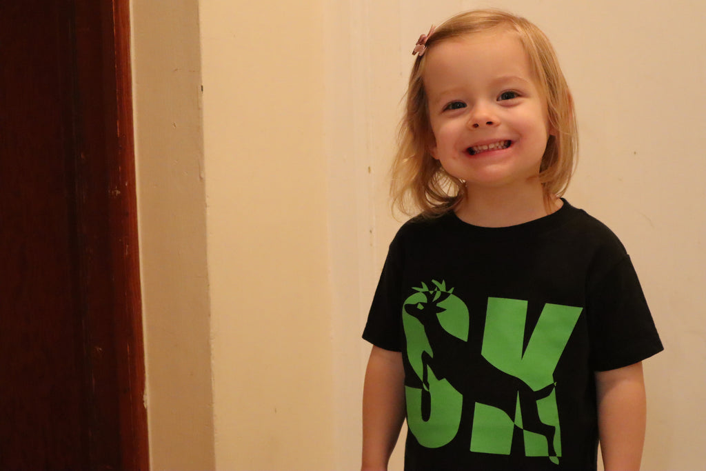 Deer Saskatchewan Kid's T-shirt